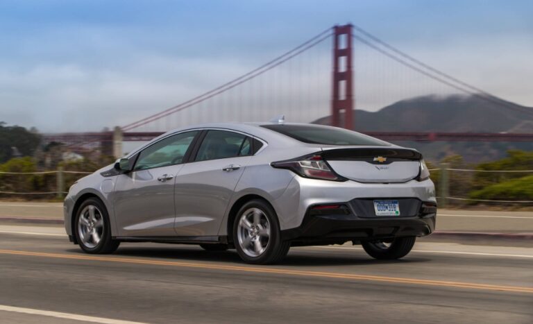 2024 Chevrolet Volt Exterior