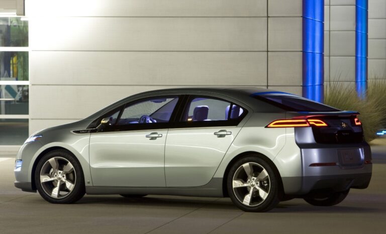 2024 Chevy Volt Exterior