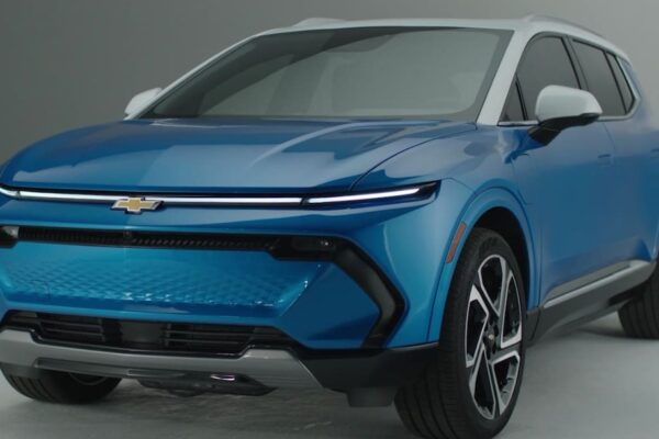 2025 Chevrolet Equinox EV Exterior