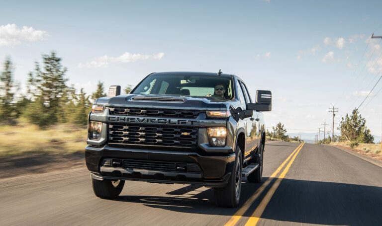 2025 Chevrolet Silverado 2500HD Exterior