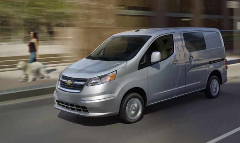 2025 Chevy Express Exterior