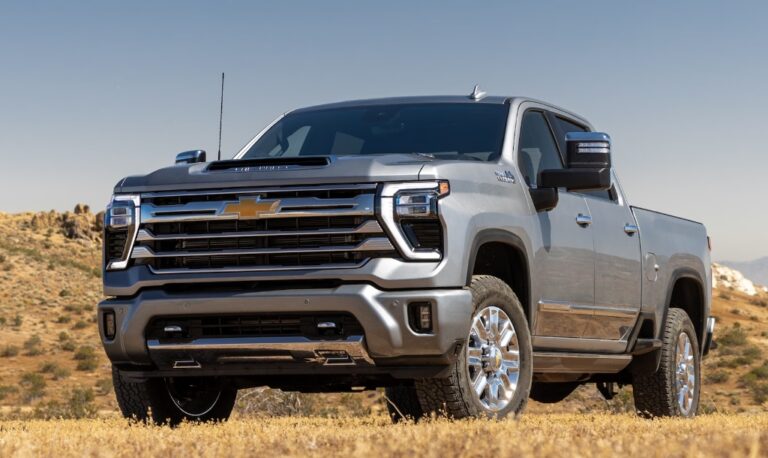 2025 Chevrolet Silverado 2500HD Exterior