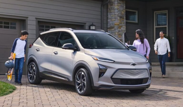 2026 Chevrolet Bolt EUV Exterior