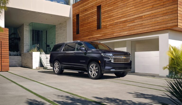 2026 Chevrolet Suburban Exterior